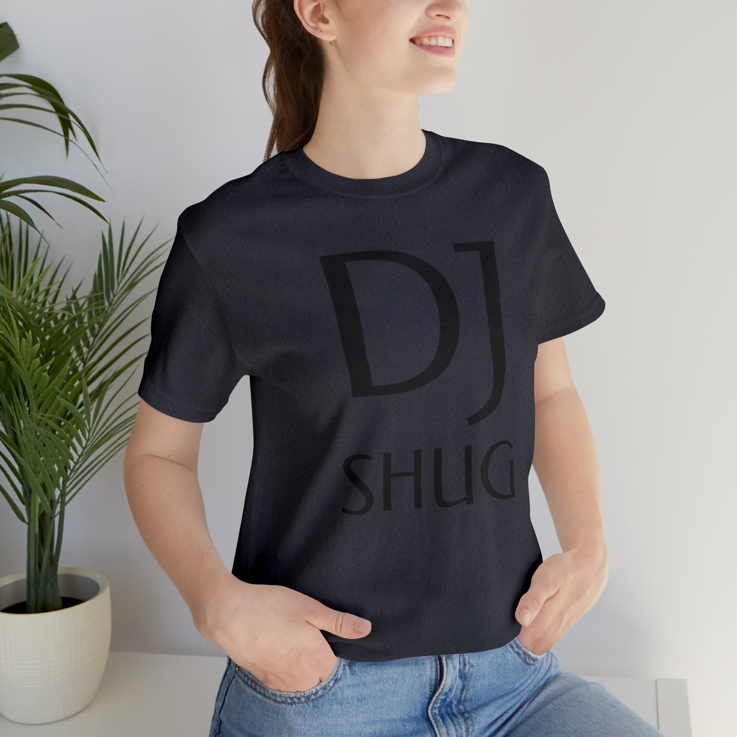 I am Dj Shug Unisex Jersey Short Sleeve Tee
