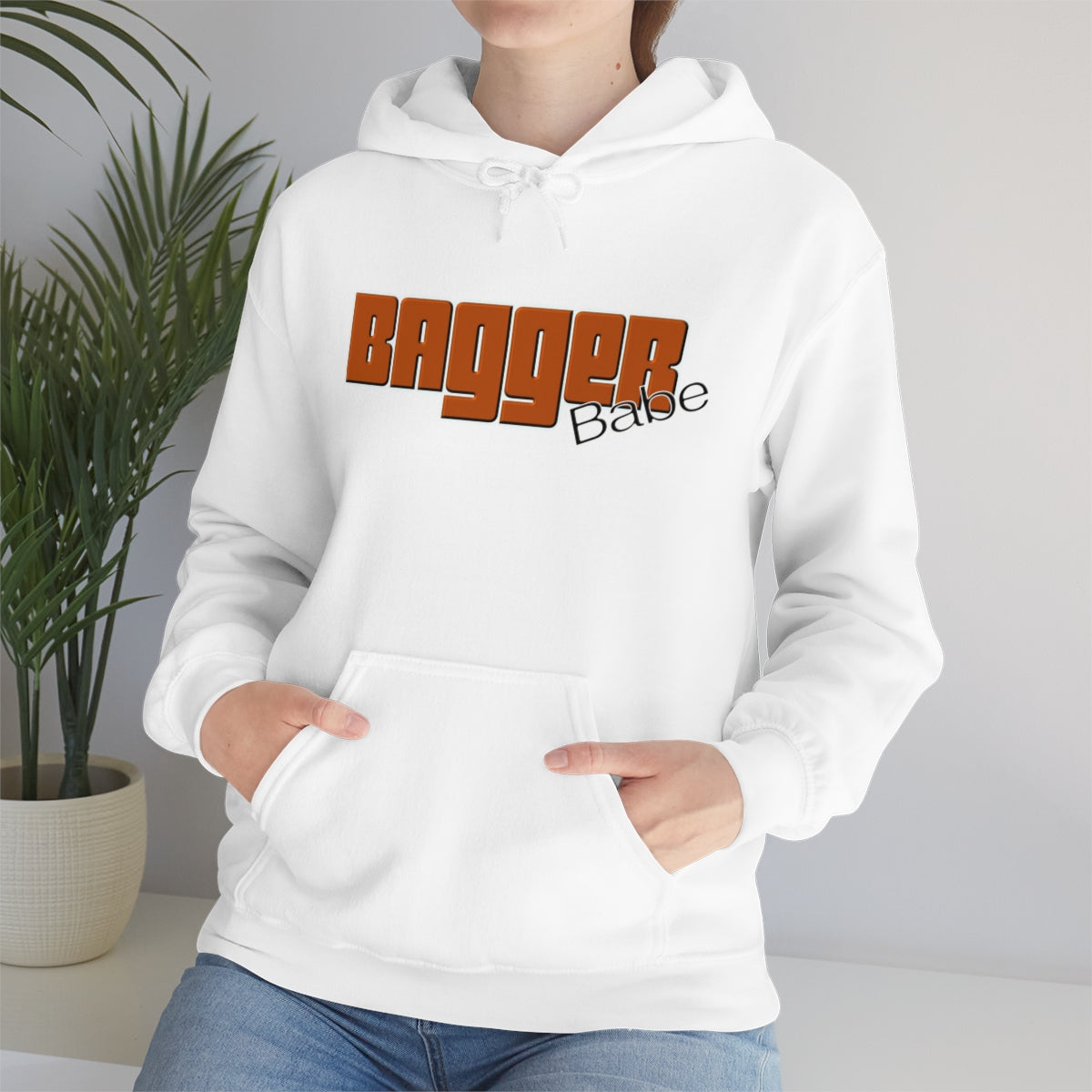 Bagger Babe ( Orange Letter ) Unisex Heavy Blend™ Hooded Sweatshirt