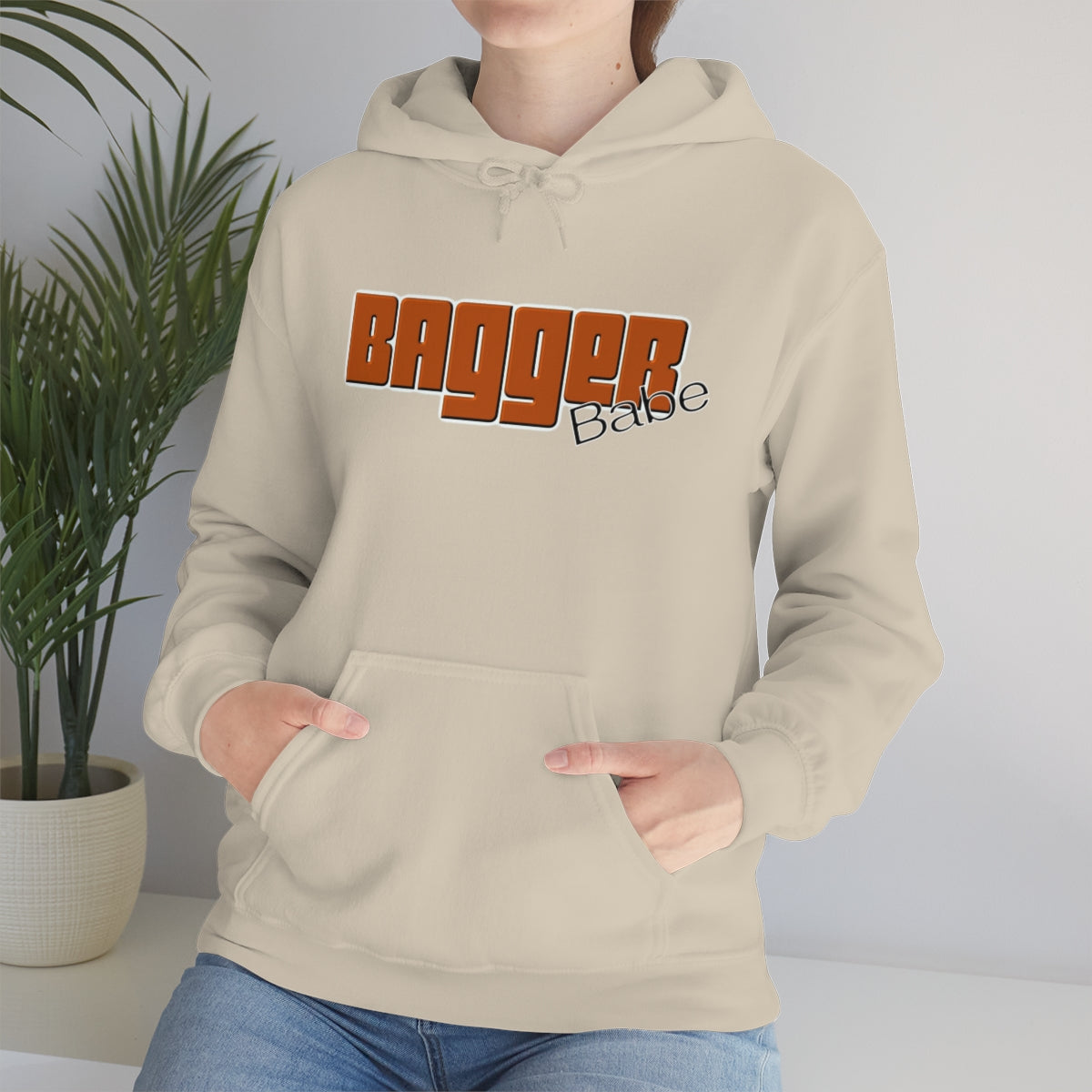 Bagger Babe ( Orange Letter ) Unisex Heavy Blend™ Hooded Sweatshirt