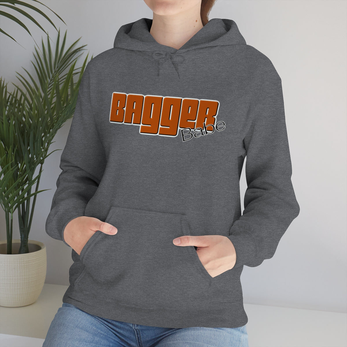 Bagger Babe ( Orange Letter ) Unisex Heavy Blend™ Hooded Sweatshirt