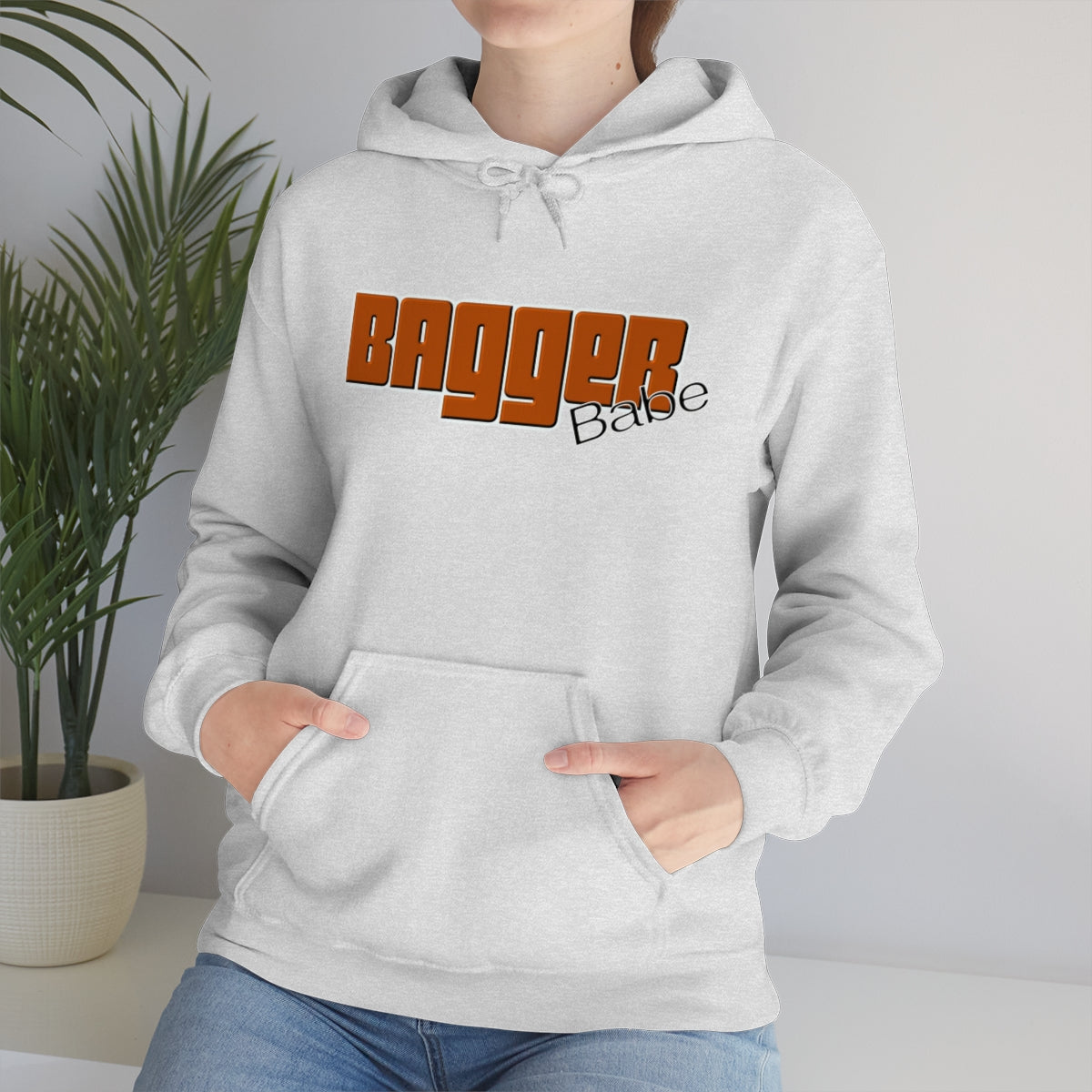 Bagger Babe ( Orange Letter ) Unisex Heavy Blend™ Hooded Sweatshirt